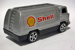 Corgi Juniors (97-B1) Shell Oil Petrol Tanker