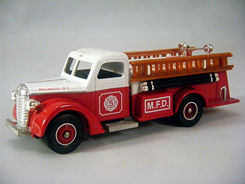 Corgi Junkyard - Milwood Fire Dept 39 Ford V8 Fire Truck