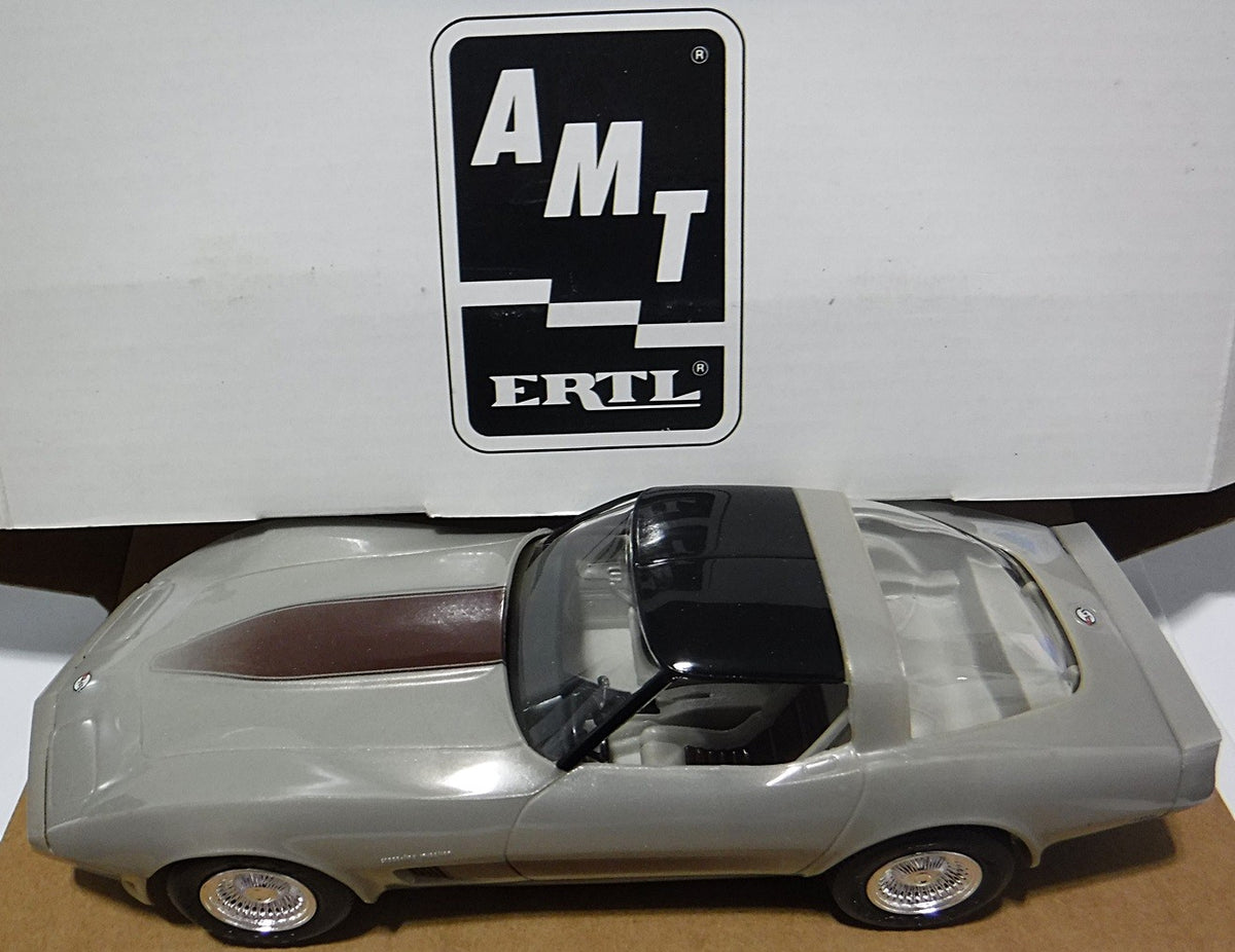 AMT Dealer Promo - 1982 Chevrolet Corvette  