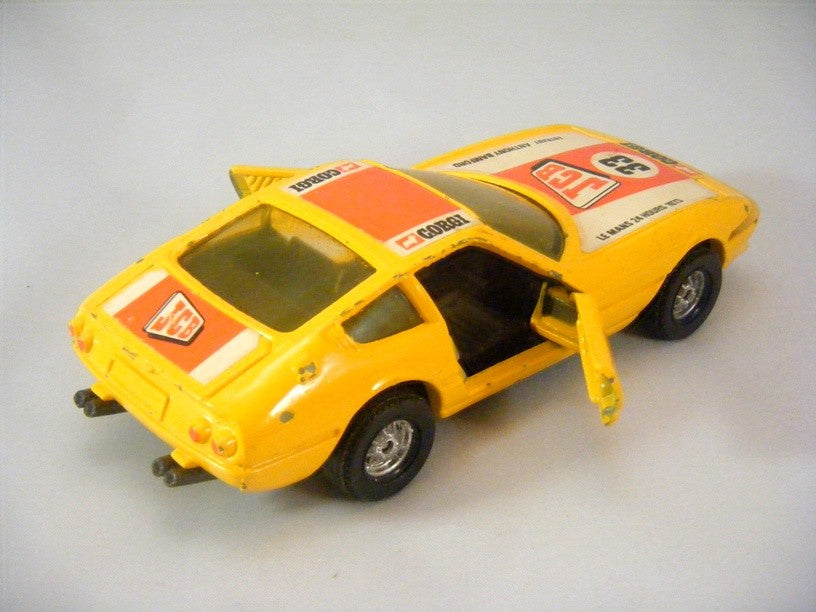 Corgi (324B-1) Ferrari Daytona with JCB Graphics