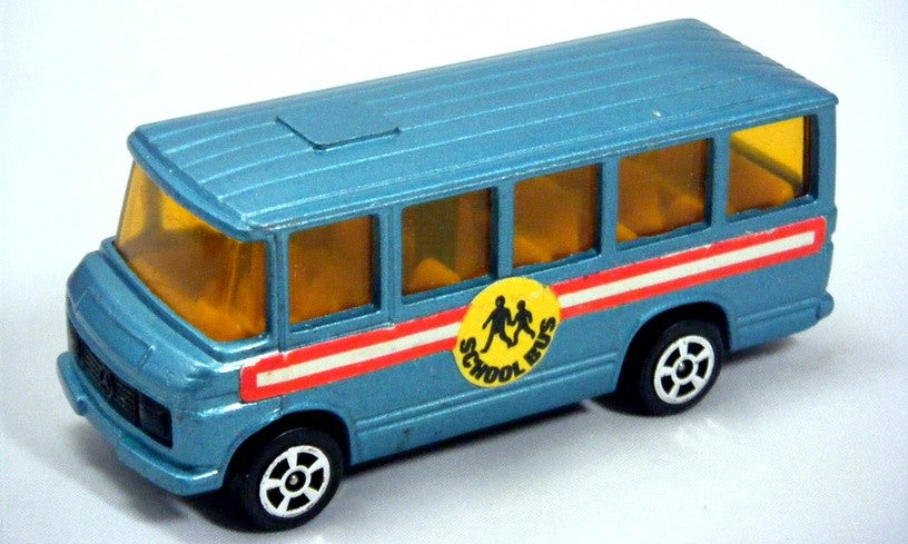 Corgi Juniors (15-C-1) - Mercedes-Benz School Bus
