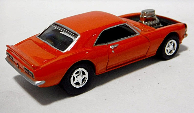 Johnny Lightning - Classic Gold - 1968 Chevrolet Camaro SS Hot Rod
