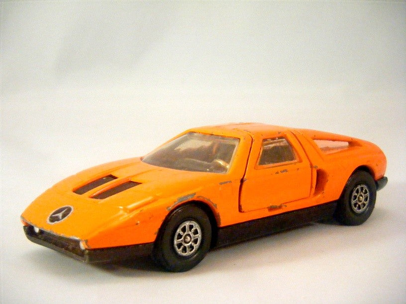 Corgi (388A-1) Mercedes-Benz C111 Sports Car