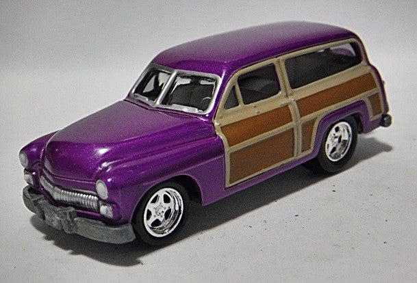 Johnny Lightning - 1950 Mercury Woody Station Wagon