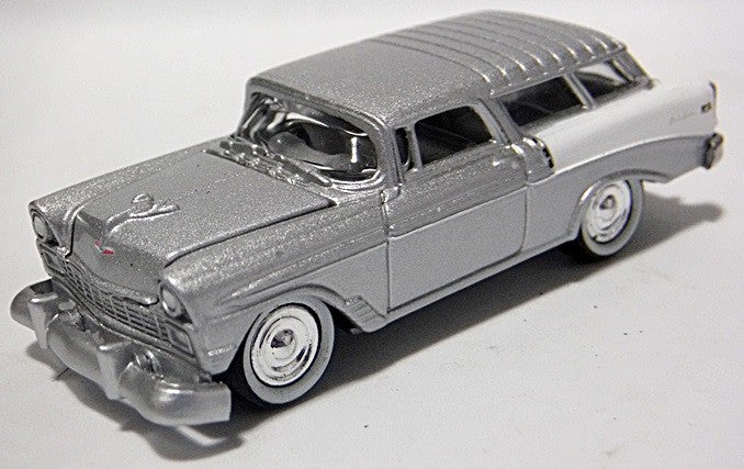 Johnny Lightning Tri-Chevys - 1956 Chevrolet Nomad Station Wagon