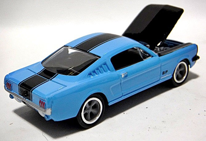 Johnny Lightning Forever 64 1965 Ford Mustang Fastback