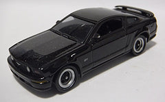 Johnny Lightning Mustangs and Fords – 2005 Ford Mustang GT