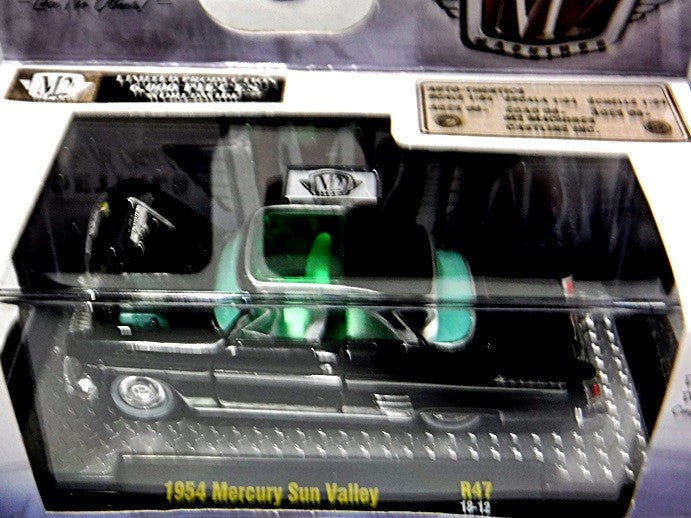 M2 Machines Auto-Thentics - 1954 Mercury Sun Valley