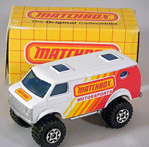 Matchbox 4x4 Chevy Van - Matchbox Motorsports