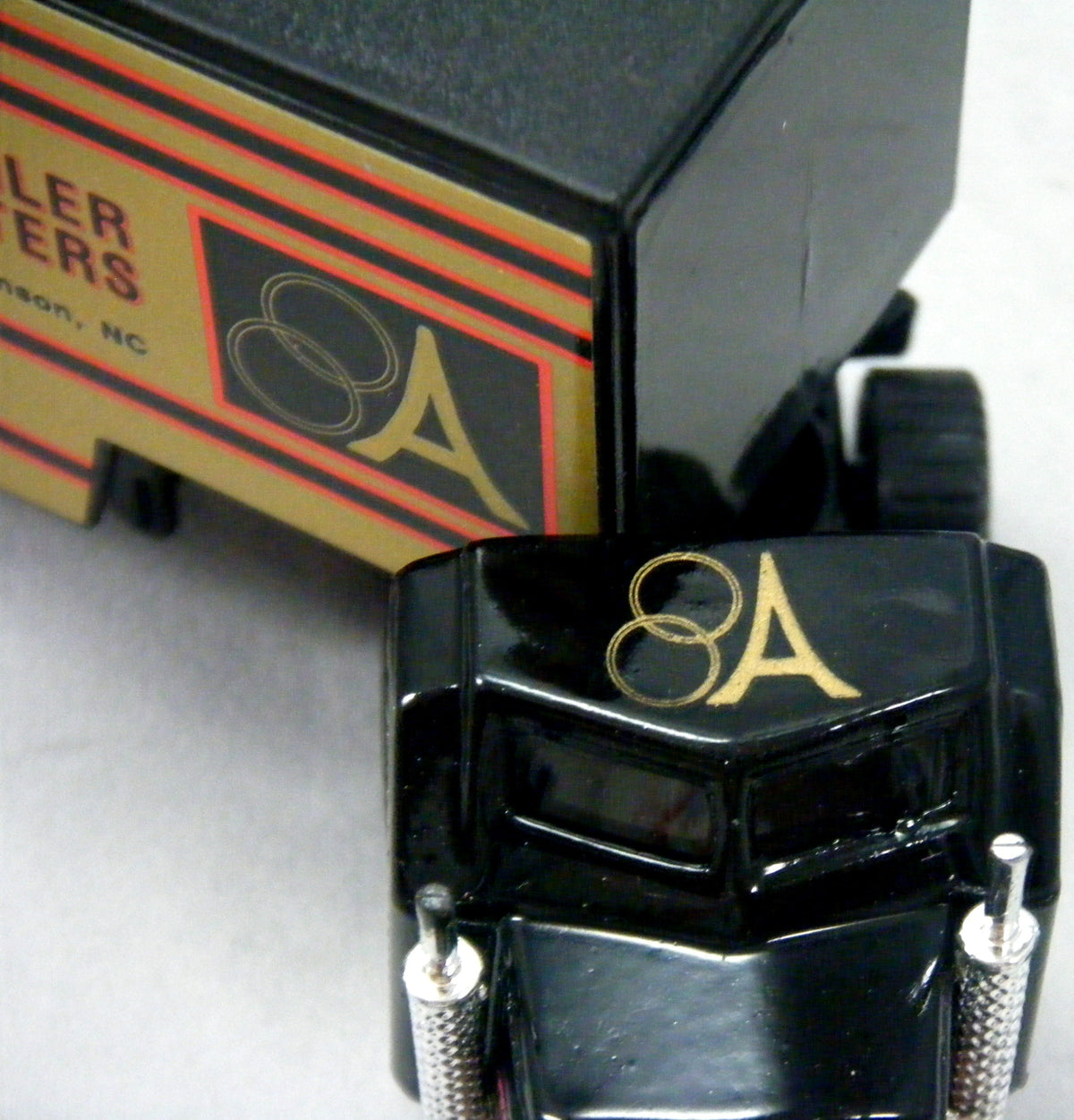 Matchbox NASCAR Super Stars - Alliance Transporter - R1