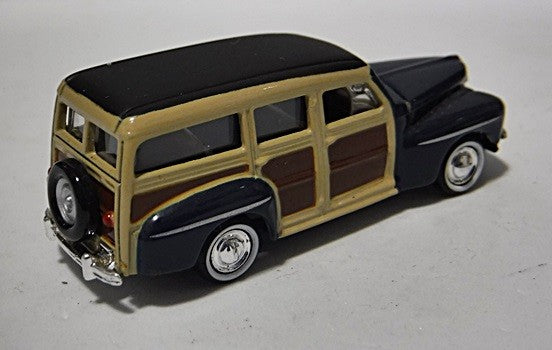 Classic Metal Works Mini Metals - HO Scale - 1953 Ford Country Squire Station Wagon