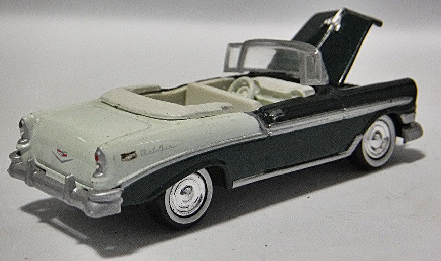 Johnny Lightning 1956 Chevrolet Bel Air Convertible