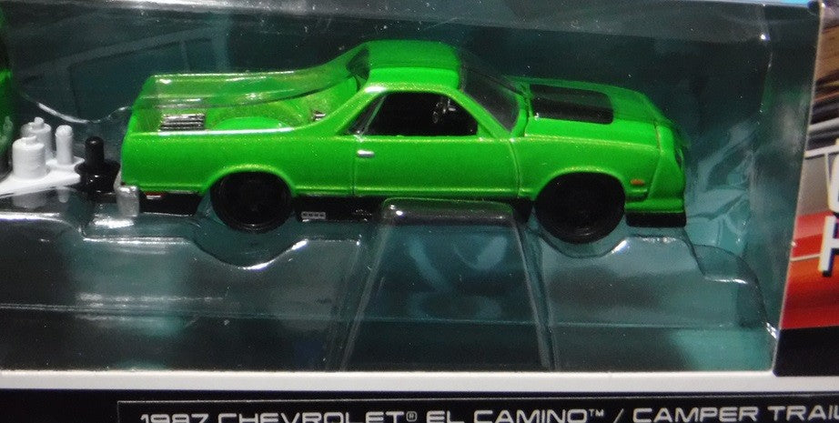 Maisto - Tow & Go - 1987 Chevy El Camino  and Camper Trailer Set