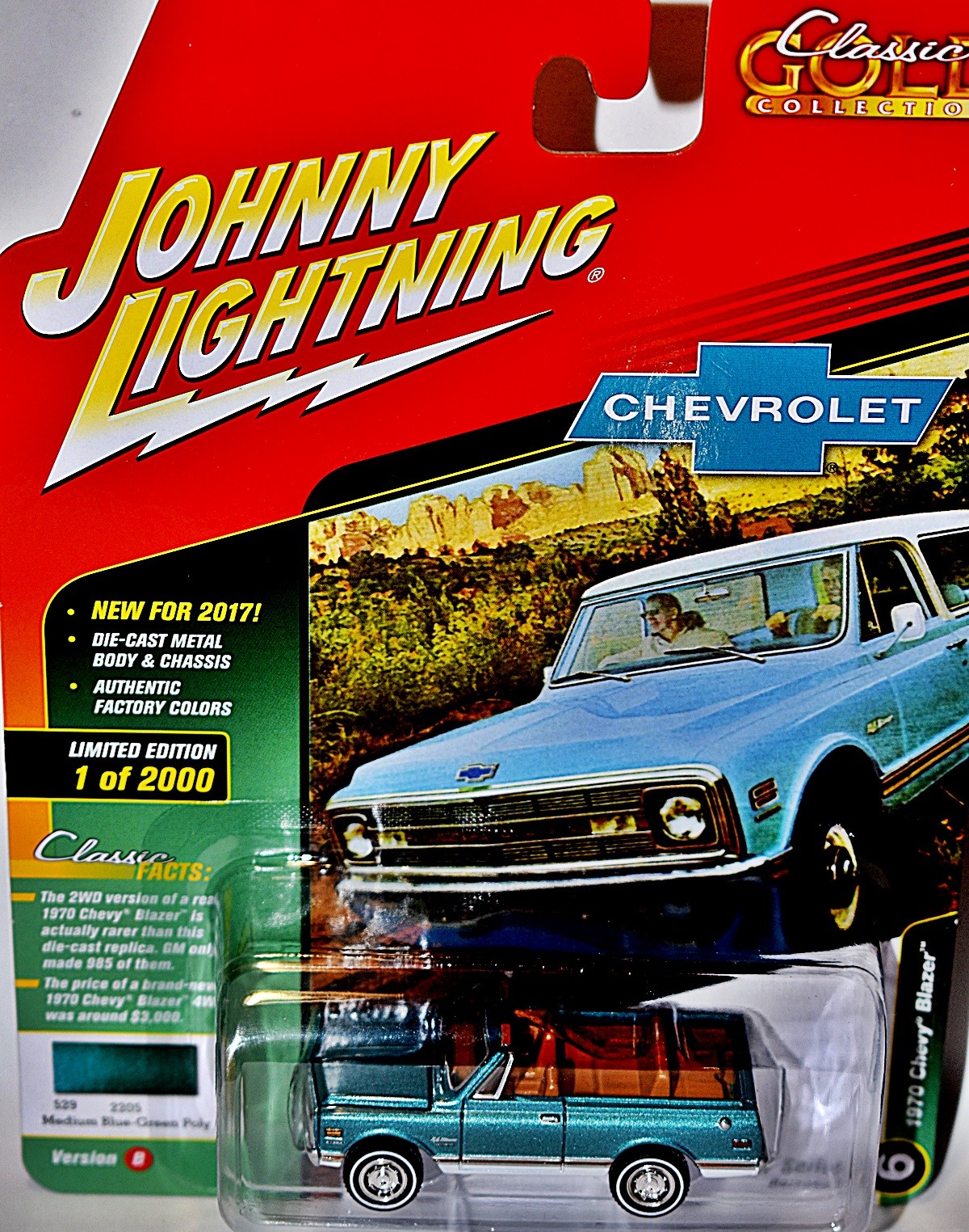 Johnny Lightning Classic Gold 1970 Chevrolet Blazer