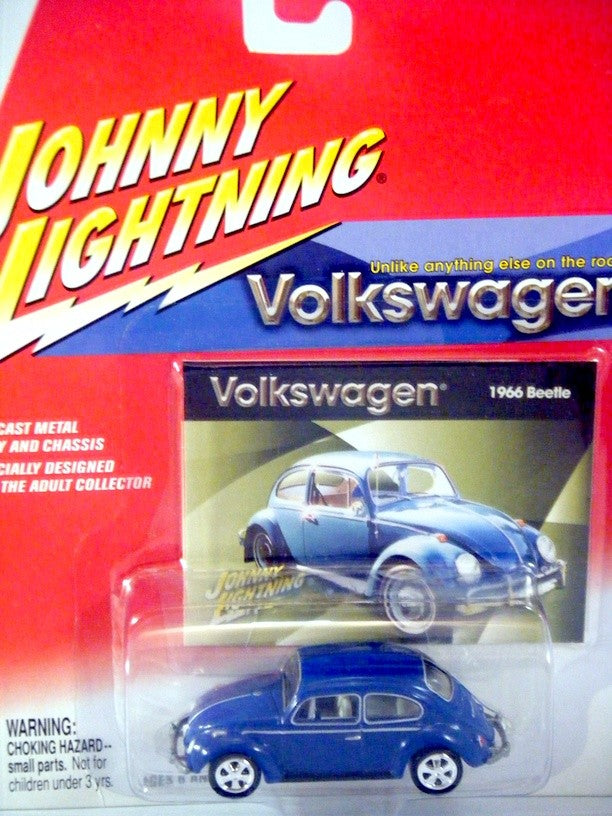 Johnny Lightning 1966 Volkswagen Beetle