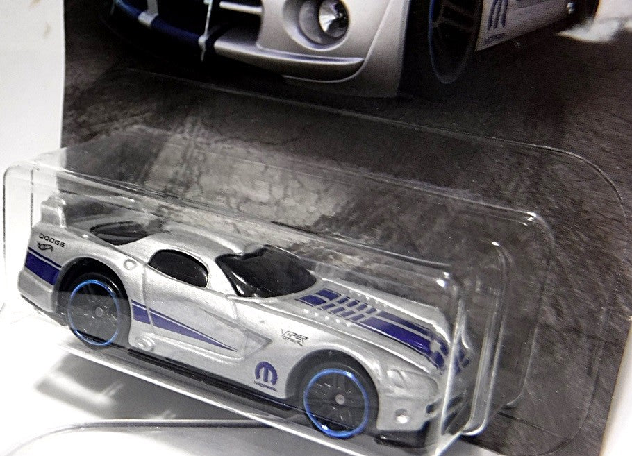 Hot Wheels - MOPAR -  Dodge Viper GTS-R