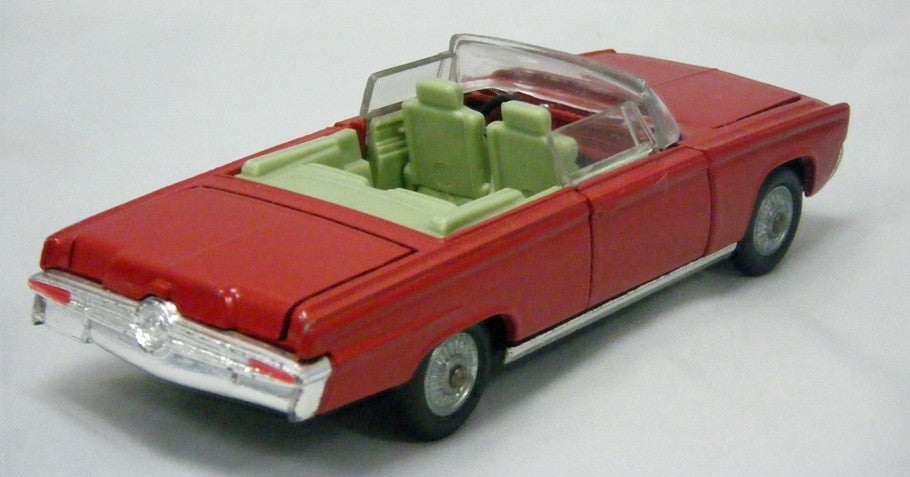 Corgi - (246-A) - Chrysler Imperial Convertible
