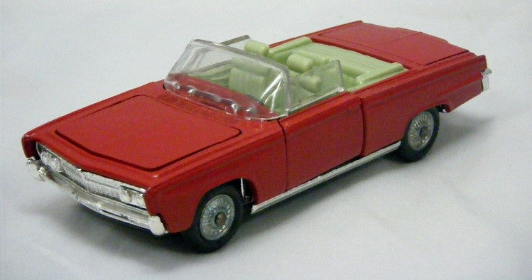 Corgi - (246-A) - Chrysler Imperial Convertible