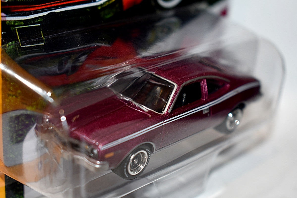 Johnny Lightning Classic Gold - 1974 AMC Hornet