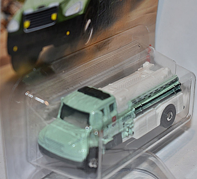 Matchbox - Freightliner M2 106 National Parks Fire Truck