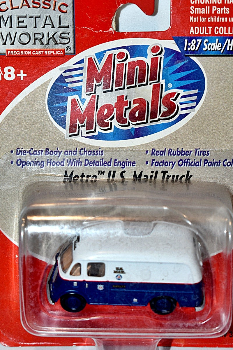 Mini Metals - International Harvester Metro US Postal Service Van