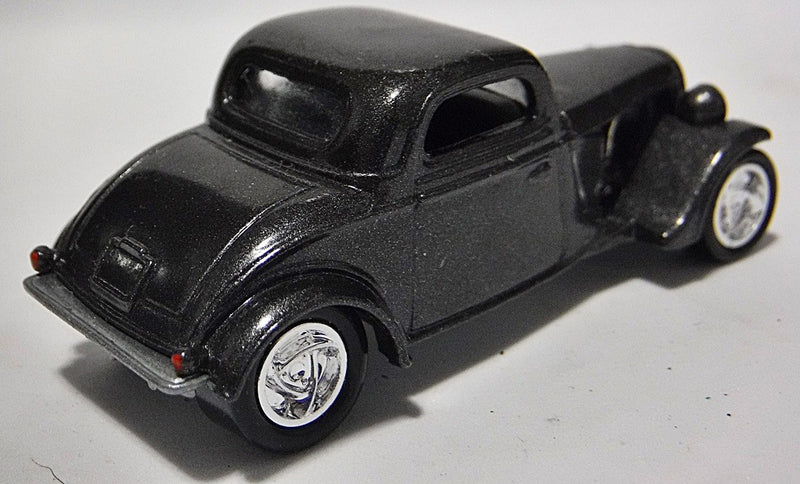 Johnny Lightning Posies Inc Ford Flathead Flyer Hot Rod