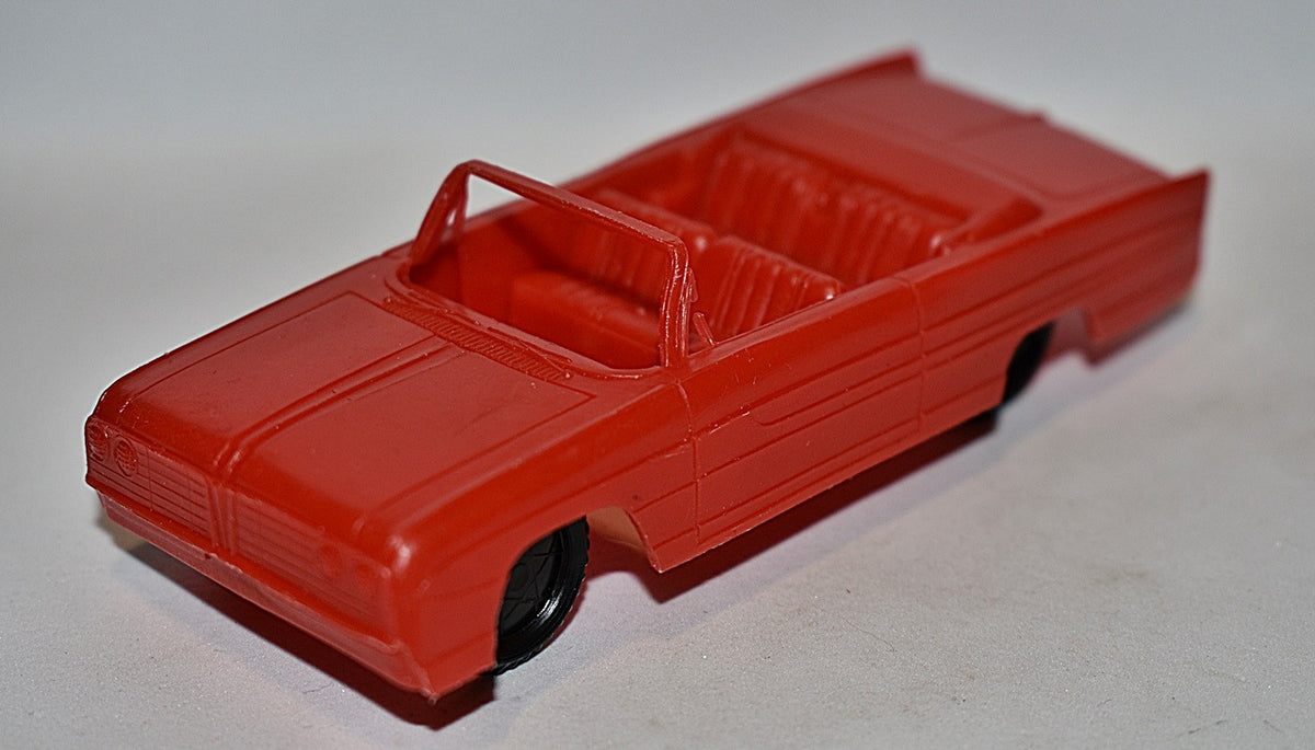 Lido -Rare Vintage Plastic 1961 Pontiac Bonneville Convertible