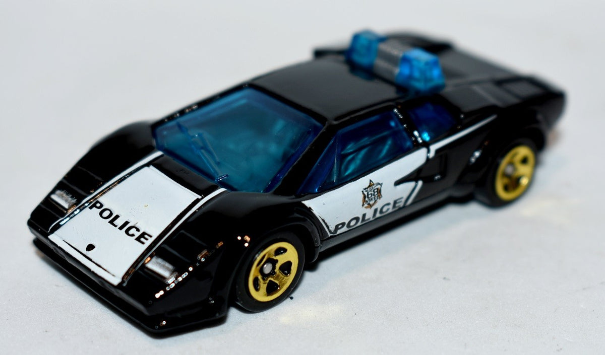 Hot Wheels - Lamborghini Countach Police Patrol Car