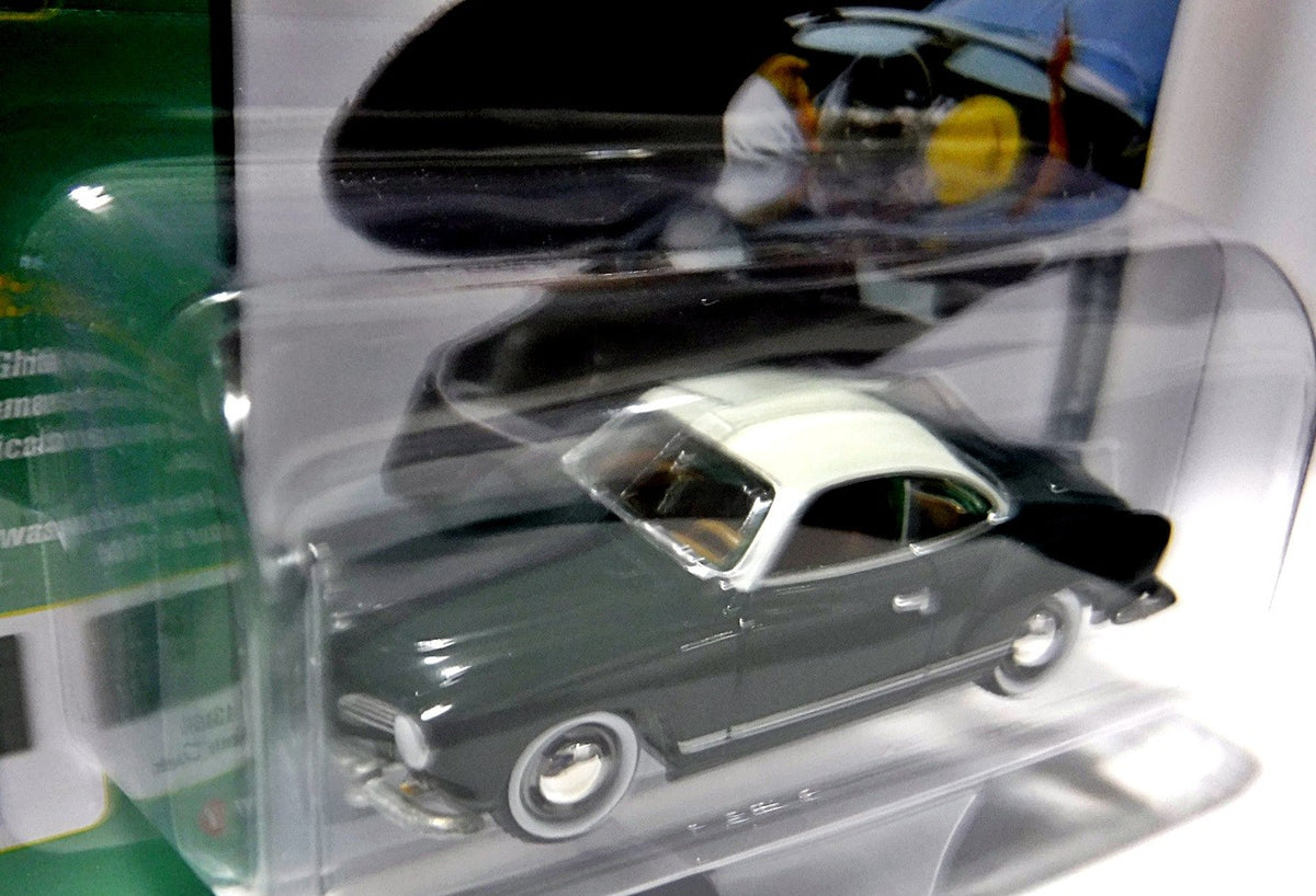Johnny Lightning Classic Gold - Volkswagen Karmann Ghia