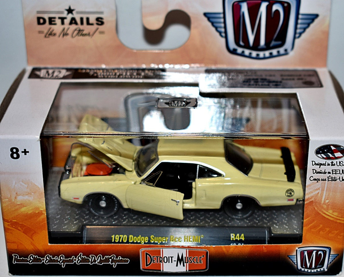 M2 Machines - Detroit Muscle - 1970 Dodge Super Bee Hemi