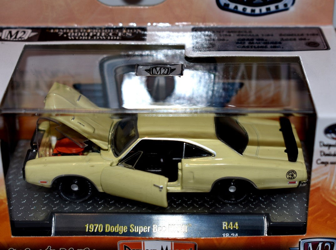 M2 Machines - Detroit Muscle - 1970 Dodge Super Bee Hemi