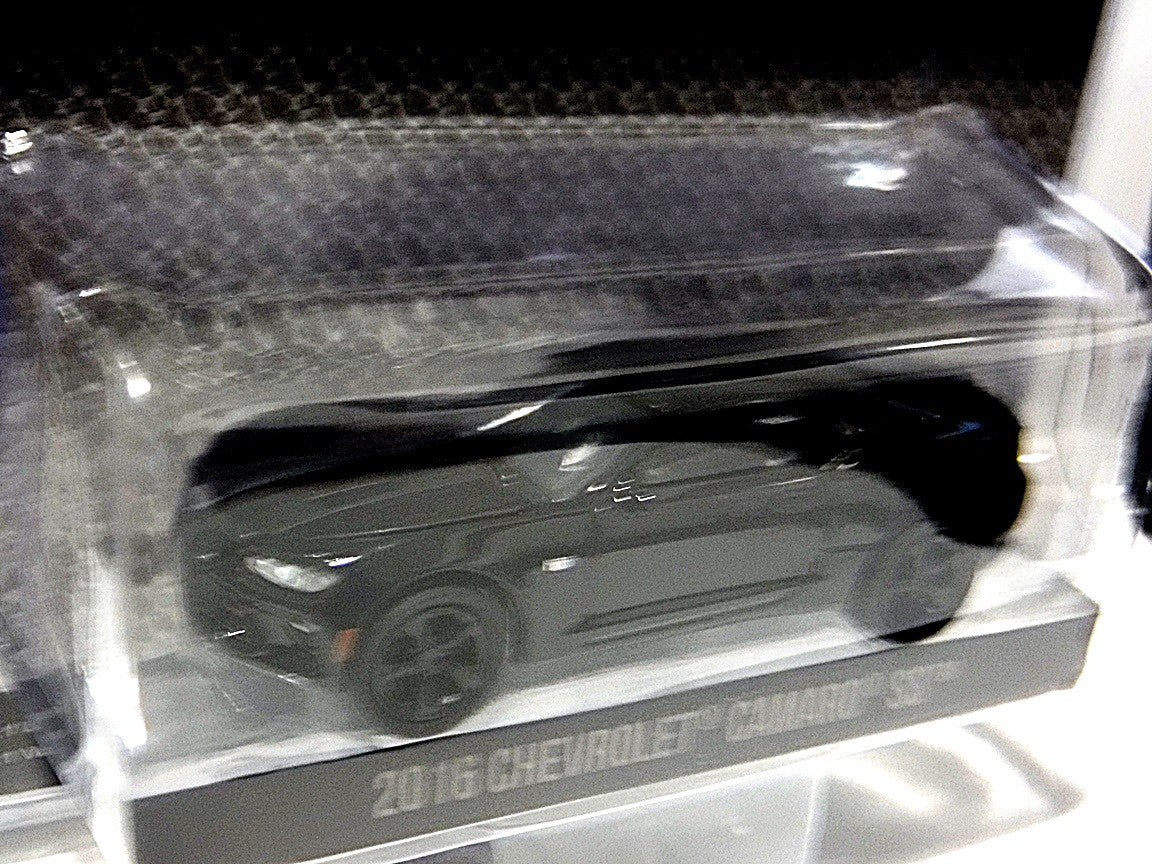 Greenlight Black Bandit Chevrolet Camaro SS Coupe