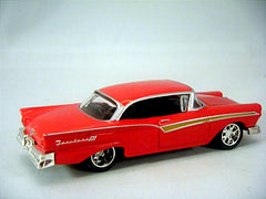 M2 Machines 1957 Ford Fairlane 500