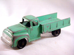 TootsieToy 1956 Ford F700 Stake Truck