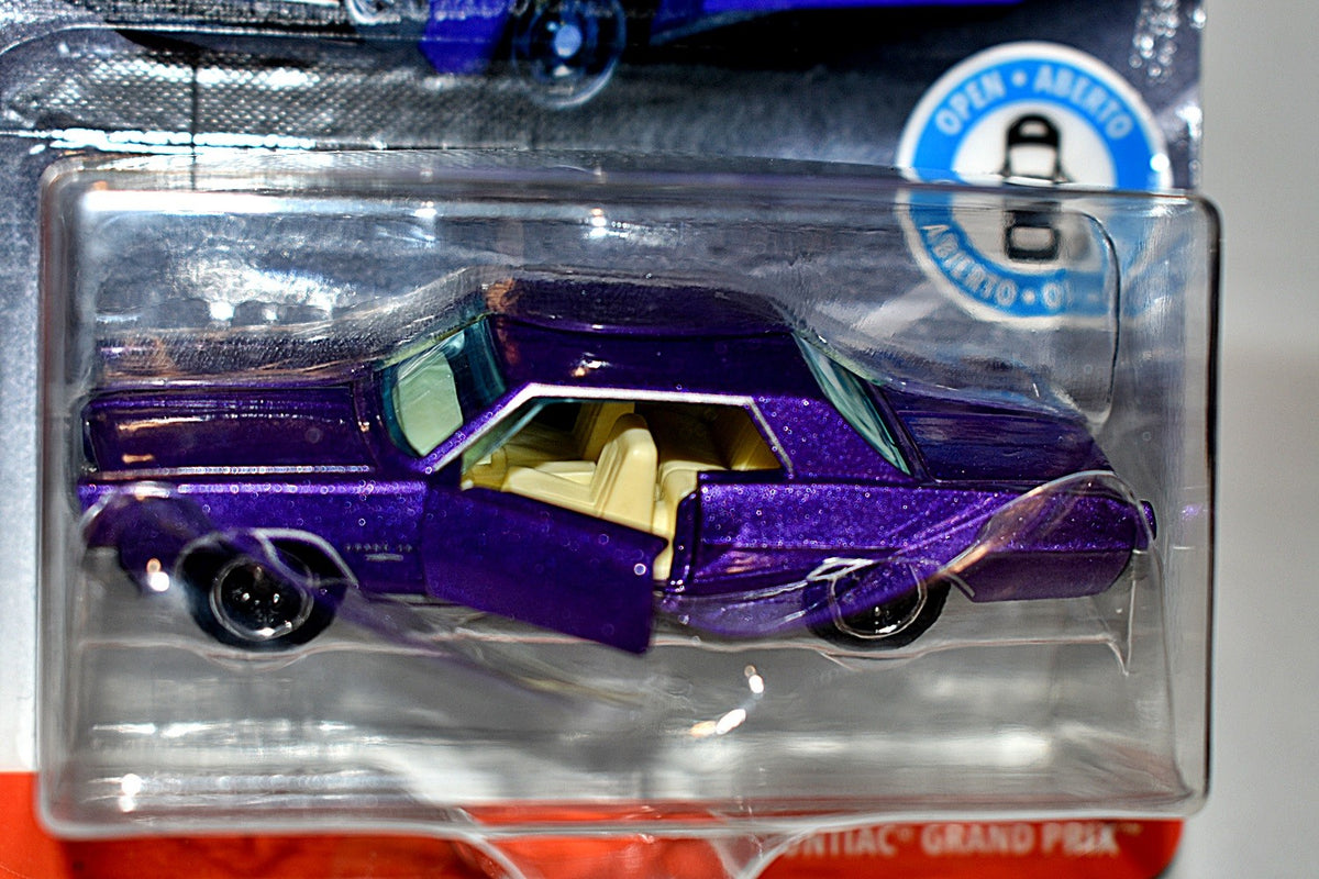 Matchbox Pontiac Grand Prix