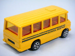 Corgi Juniors (15-C) - Mercedes-Benz School Bus