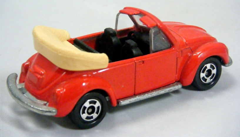 Tomica (F20) Volkswagen Beetle Cabriolet