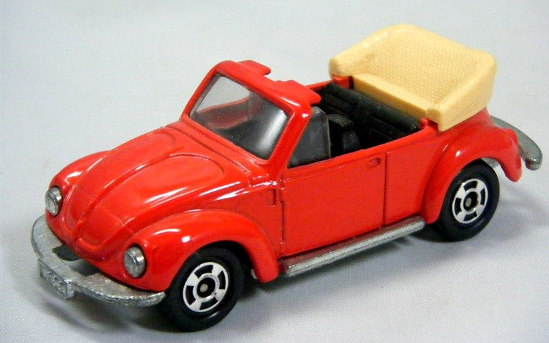 Tomica (F20) Volkswagen Beetle Cabriolet