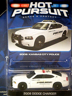 Greenlight Hot Pursuit Kansas City Police Dodge Charger Patrol Car
