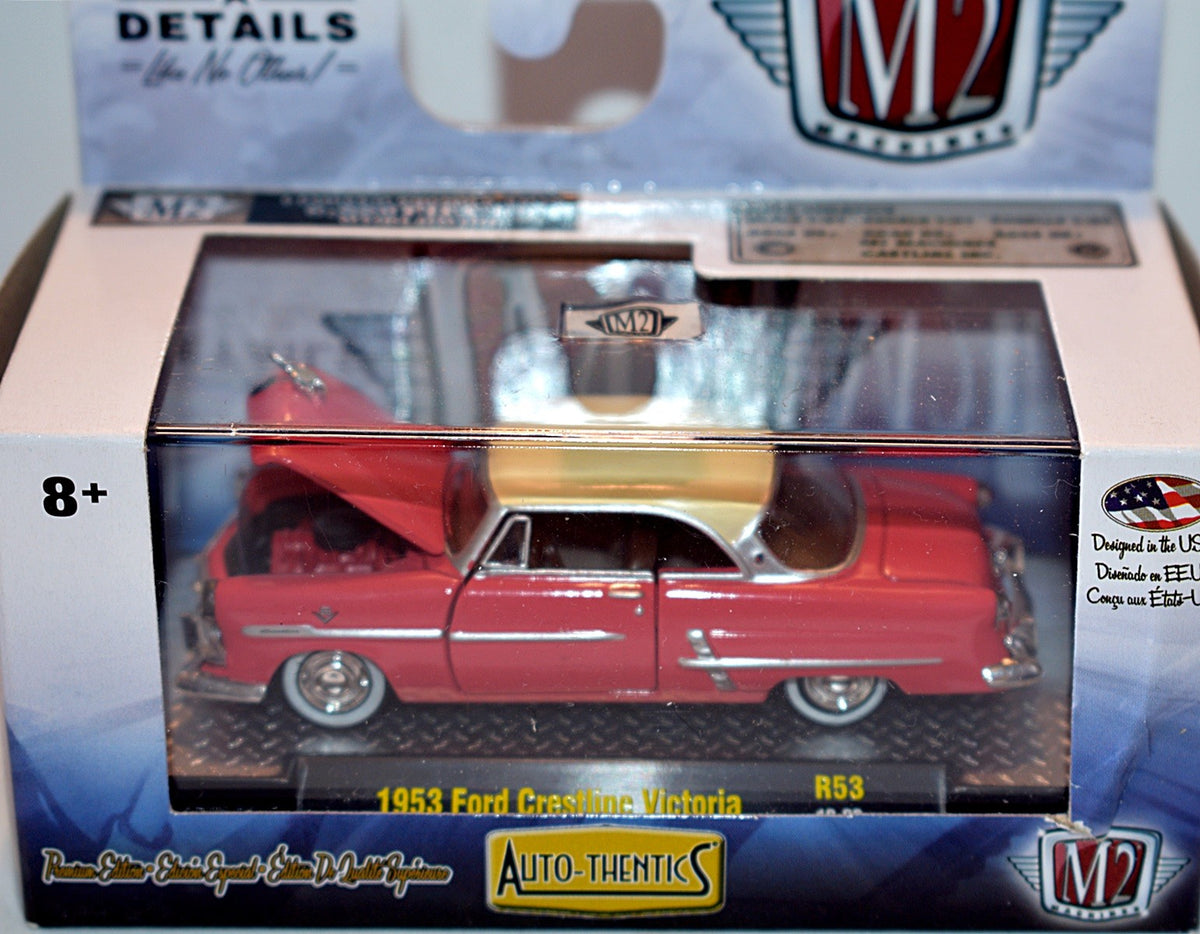 M2 Machines Auto Thentics 1953 Ford Crestliner