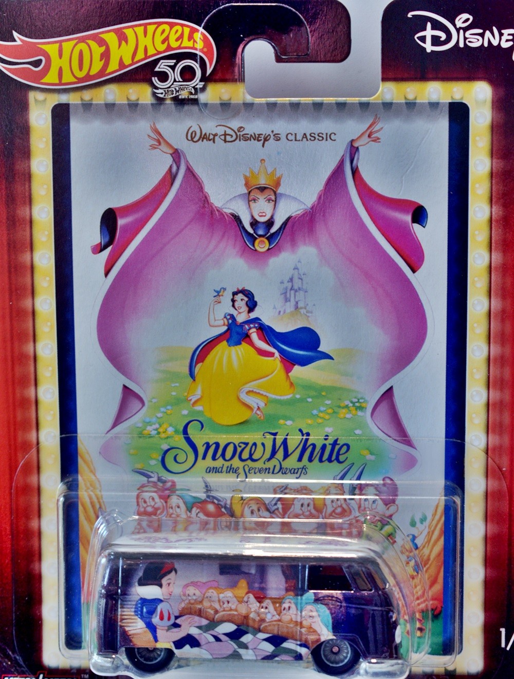 Hot Wheels  Disney Snow White - Volkswagen Type 2 Van (error package)