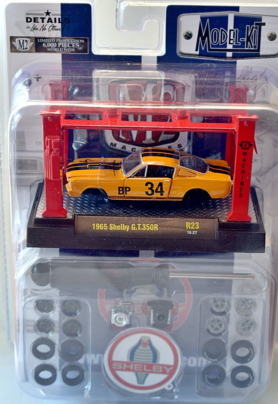M2 Machines Model Kits -  Shelby - 1965 Ford Mustang Shelby GT350RFoose Design -1970 Ford Mustang Foose Gambler 514