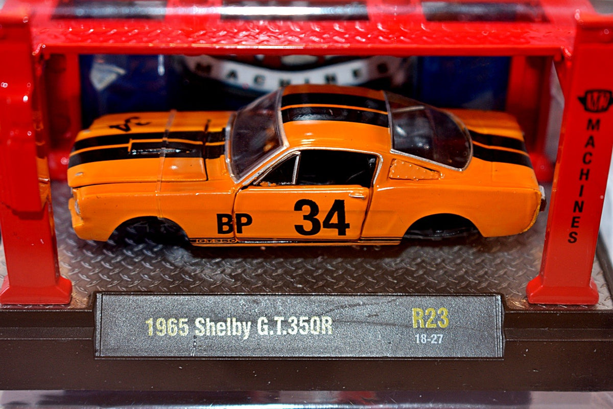 M2 Machines Model Kits -  Shelby - 1965 Ford Mustang Shelby GT350RFoose Design -1970 Ford Mustang Foose Gambler 514