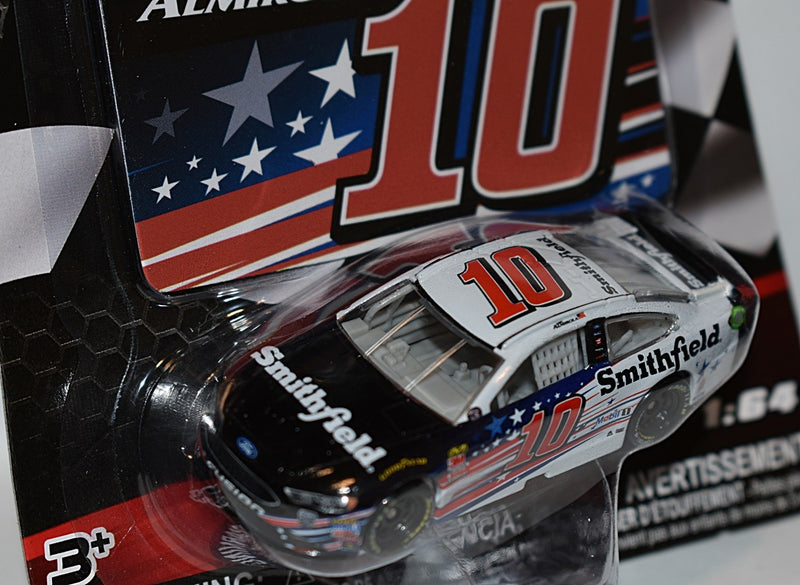 Lionel NASCAR Authentics - Aric Almirola Smityfield Ford Fusion