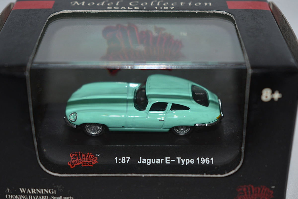 Malibu International - 1961 Jaguar E-Type Coupe