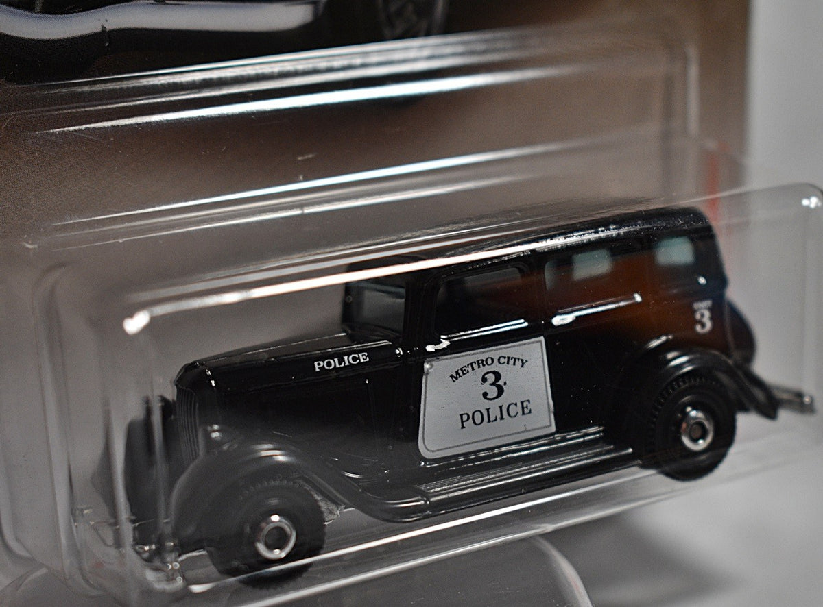 Matchbox - 1933 Plymouth Sedan Police Car
