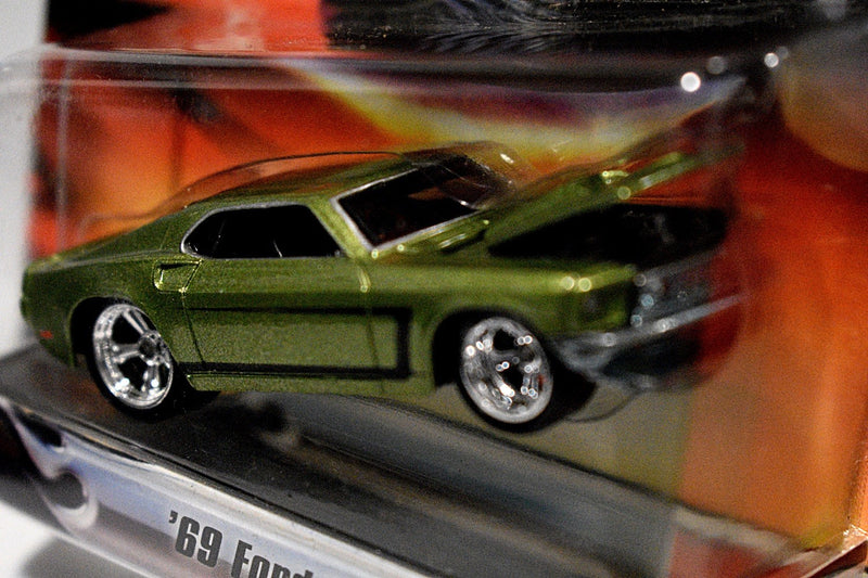Hot Wheels Ultra 1969 Ford Mustang Fastback