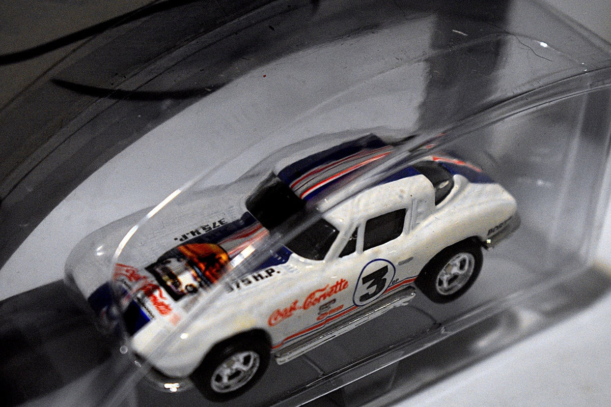 Hot Wheels 100% Series -  Chevrolet Corvette SR2