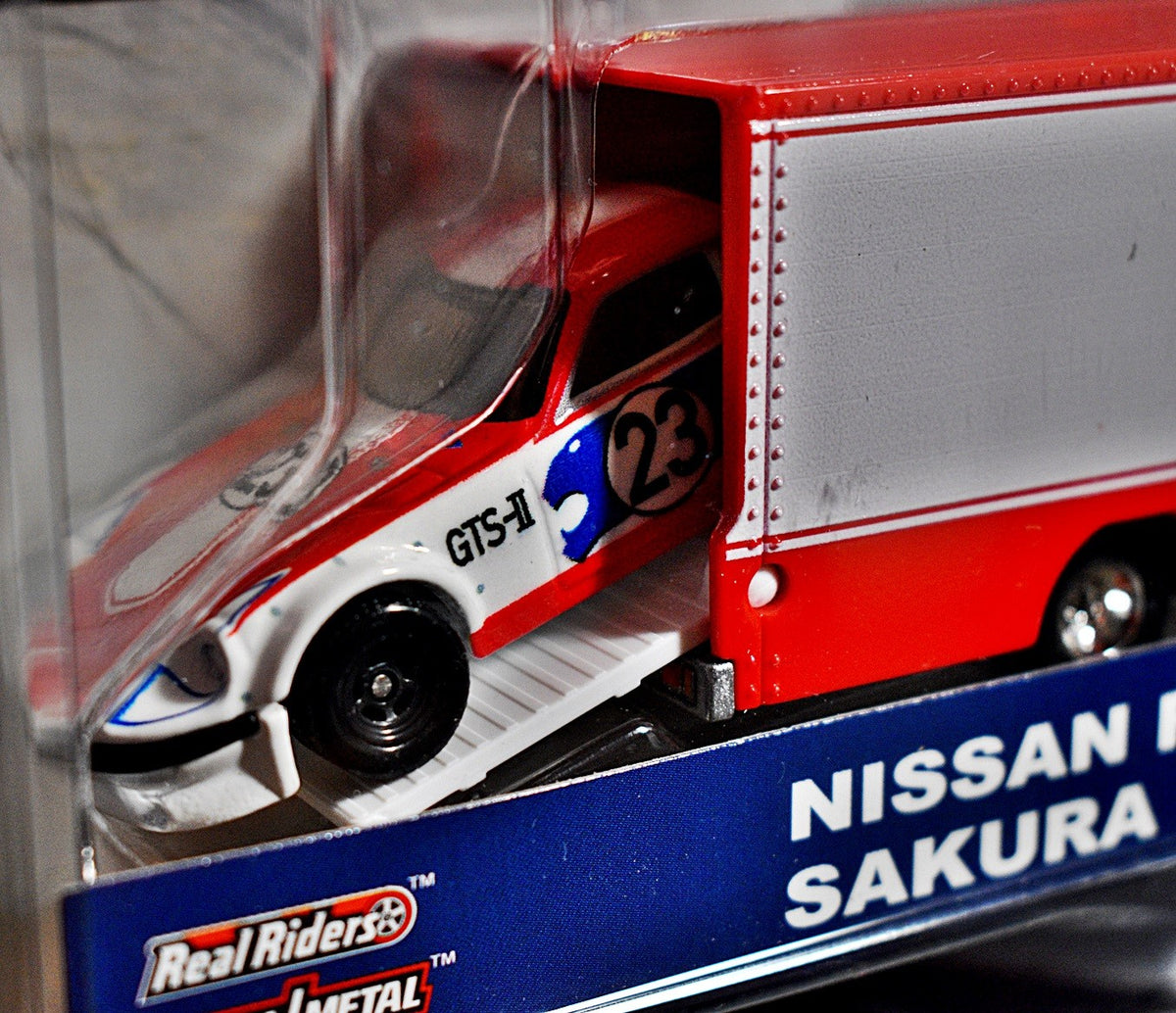 Hot Wheels Car Culture - Team Transport - Nissan Fairlady Z Race Car & Sakura Sprinter