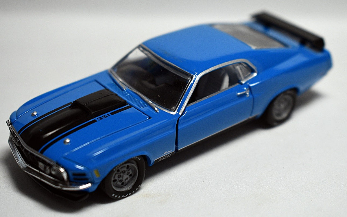 M2 Machines  1970 Ford Mustang Mach 1 351 Cleveland